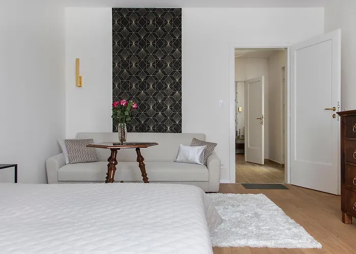 Keller * Balatonboglár